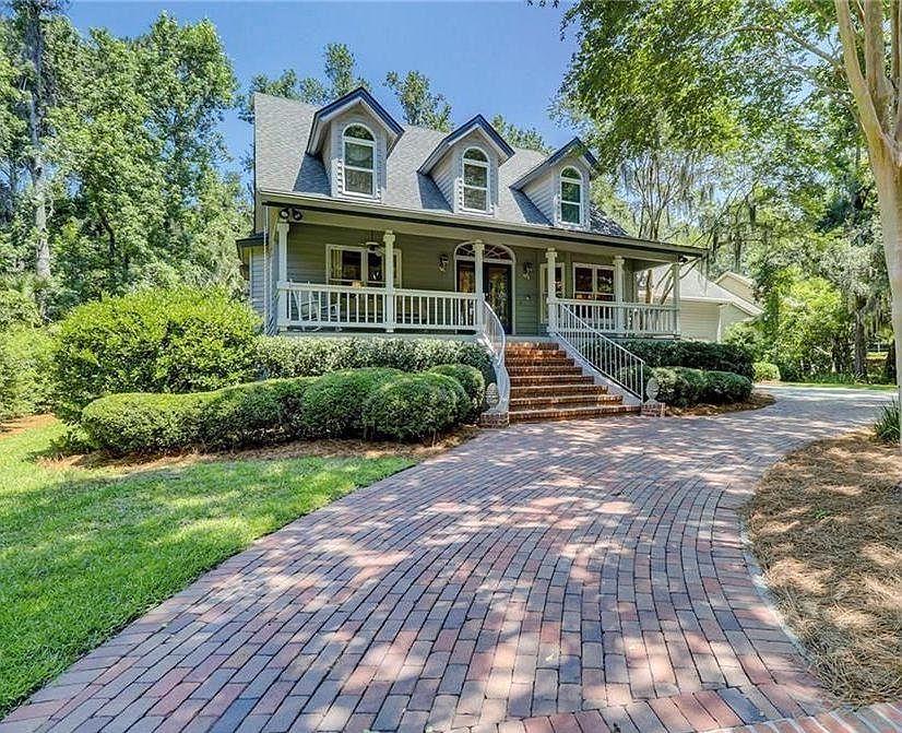 1st image of 44 Bear Creek Dr