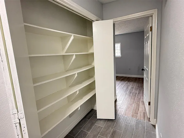 4202 Junker St — Photo 12