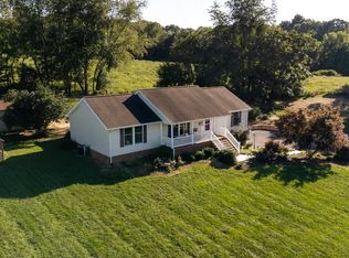 943 Humbert Rd, Crimora, VA 24431
