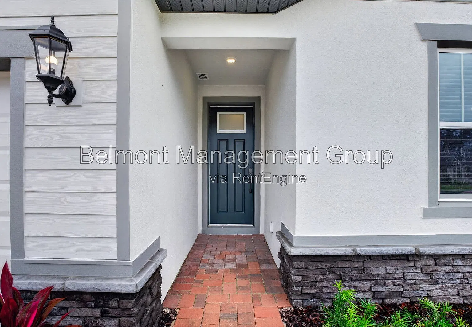 4 bed, 3.0 bath, 2190 sqft, $2,500 — Photo 2