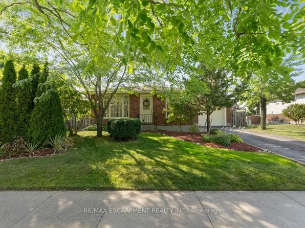 32 Donly Dr N, Norfolk County, ON N3Y 4Z8