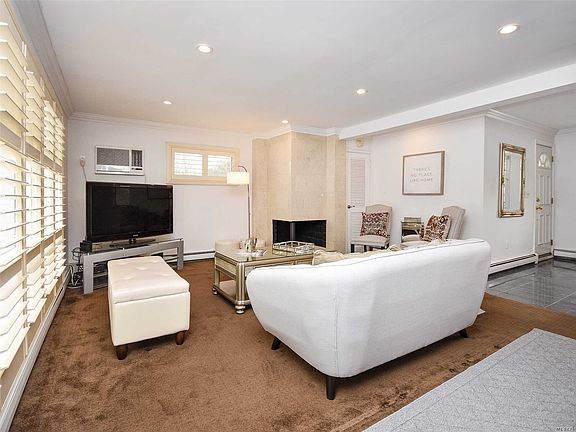 5th image of 57 Harbor Hills Dr
