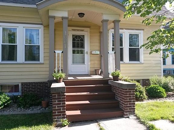 3rd image of 1367 W Main St