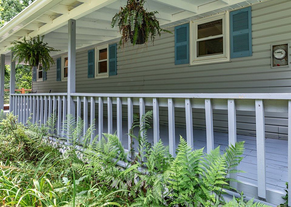 7th image of this home