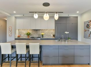 481 Harrison Ave UNIT 4B, Boston, MA 02118