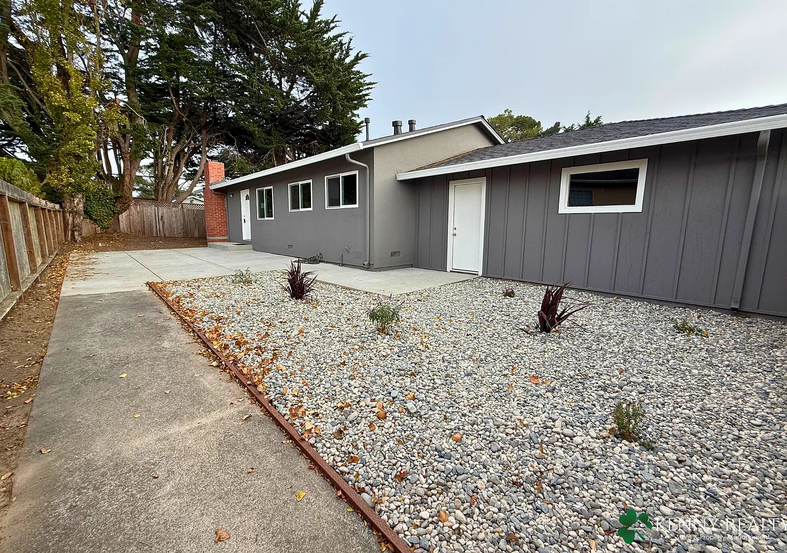 Fully Remodeled 3BR/2BA Home in San Bruno — Photo 2