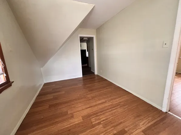 15 East 34th Street image 3 of 8