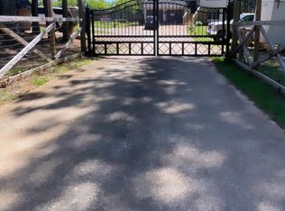 6169 Lights Ferry Rd, Flowery Branch, GA 30542