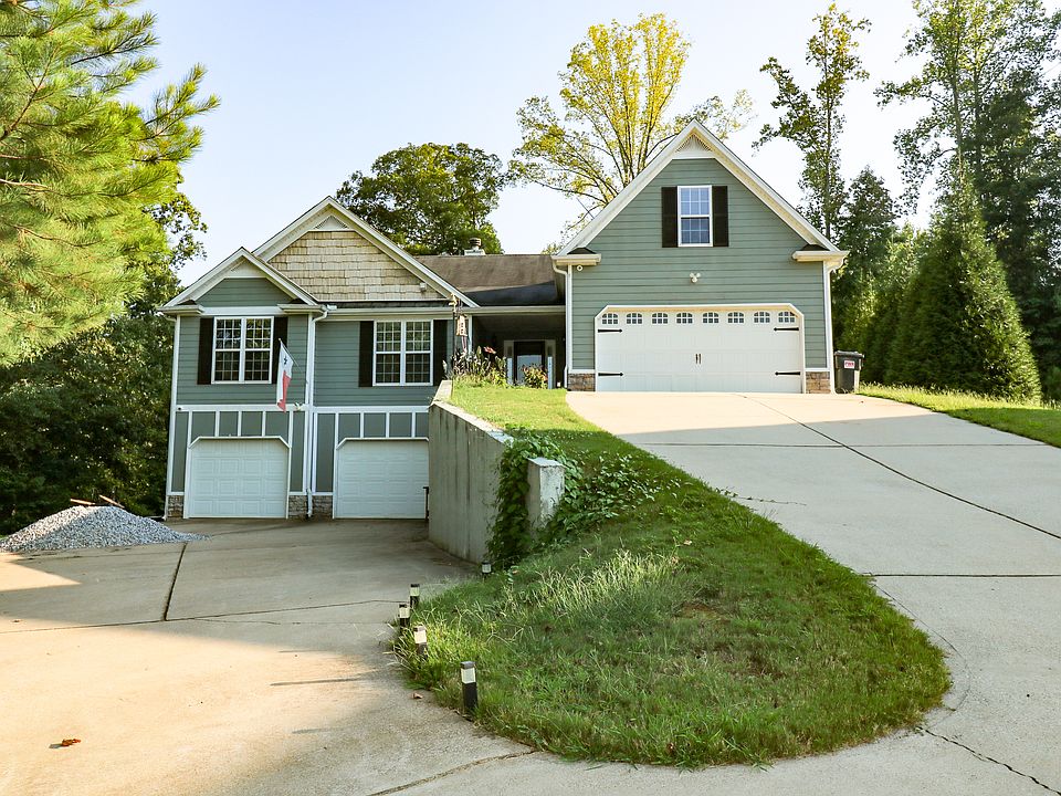 2nd image of 329 Cooper Creek Dr