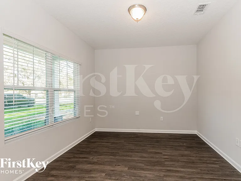 3241 Bowden Rd S — Photo 11