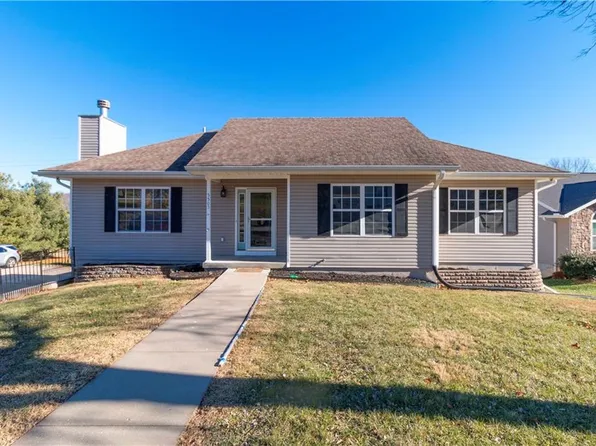 5505 Karrasch St, Saint Joseph, MO 64505