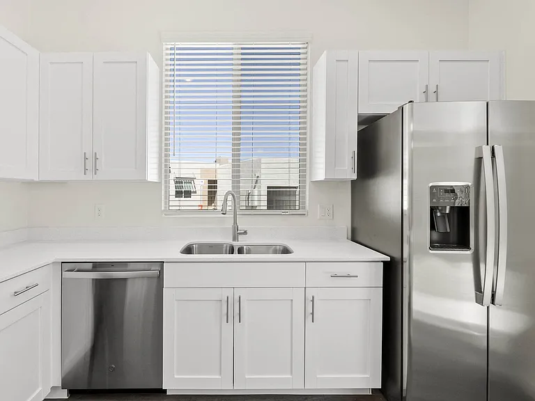 Kitchen - One Bedroom Catalina Floorplan