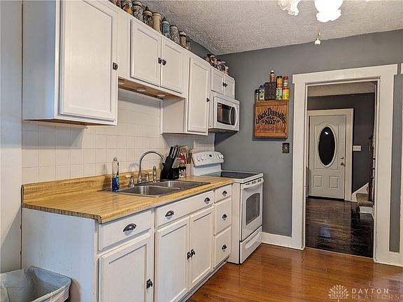 5th image of 311 Belleaire Ave