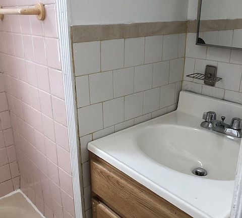 4th image of 25-61 35th St #3LL