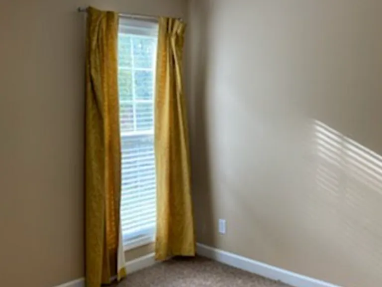3903 Rhonda Ct — Photo 17