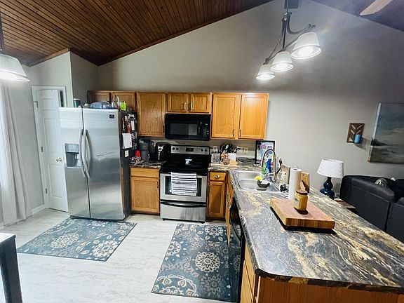 3rd image of 3597 Woods Ave