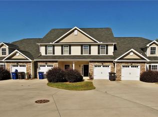 1917 Sentry Pointe Ln, Winston Salem, NC 27127