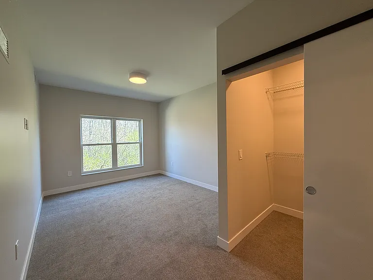 2645 Burton Rd #101 — Photo 10