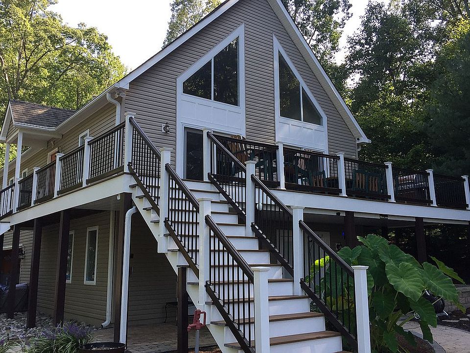 1st image of 31 Catamaran Ct