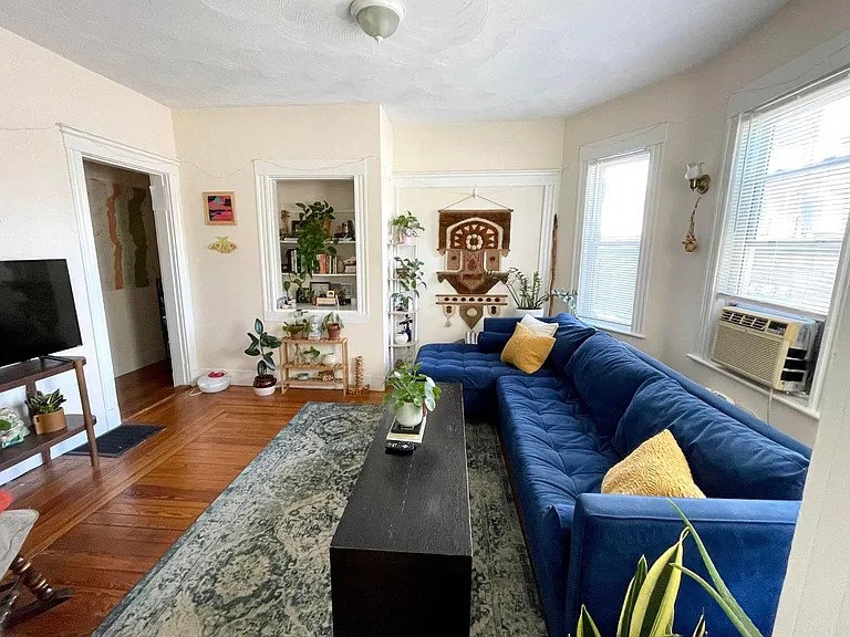 635 Boston Ave #1 — Photo 1