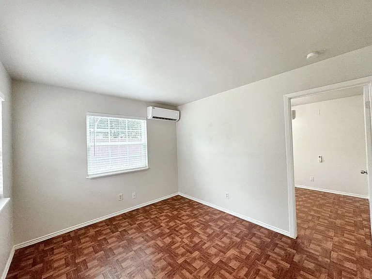 726 Denver Blvd #3 — Photo 12