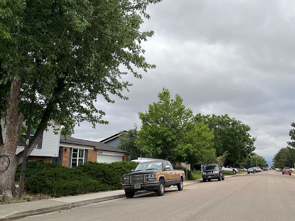 2nd image of 3372 W 10th Avenue Pl