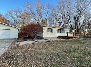 2344 Williams Cutoff, West Frankfort, IL 62896