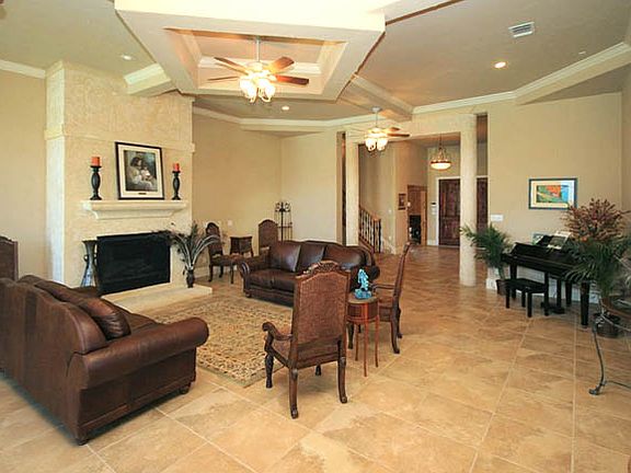 3rd image of 113 Dove Crest Dr