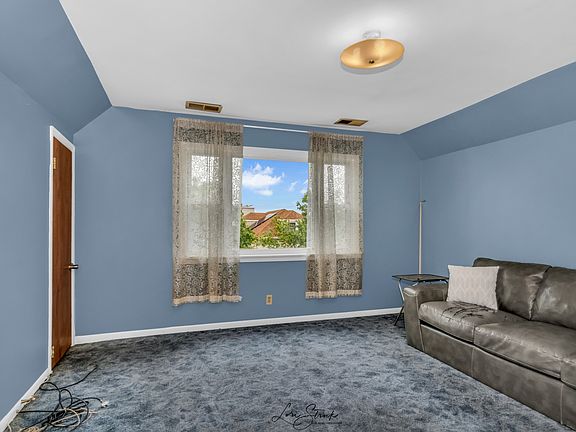 3rd image of 5129 W 22nd Pl