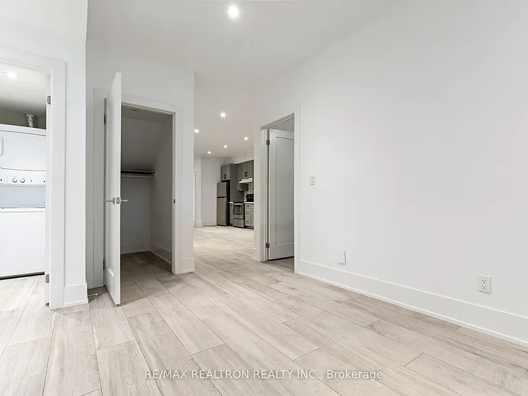 130 Brooklawn Ave — Photo 12