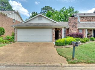 146 Pleasant Grove Dr, Brandon, MS 39042