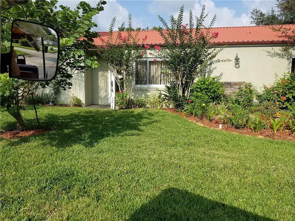 2nd image of 273 Mariposa St