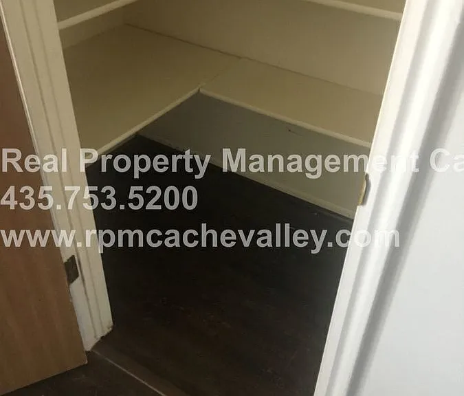 2662 N 370 E — Photo 21
