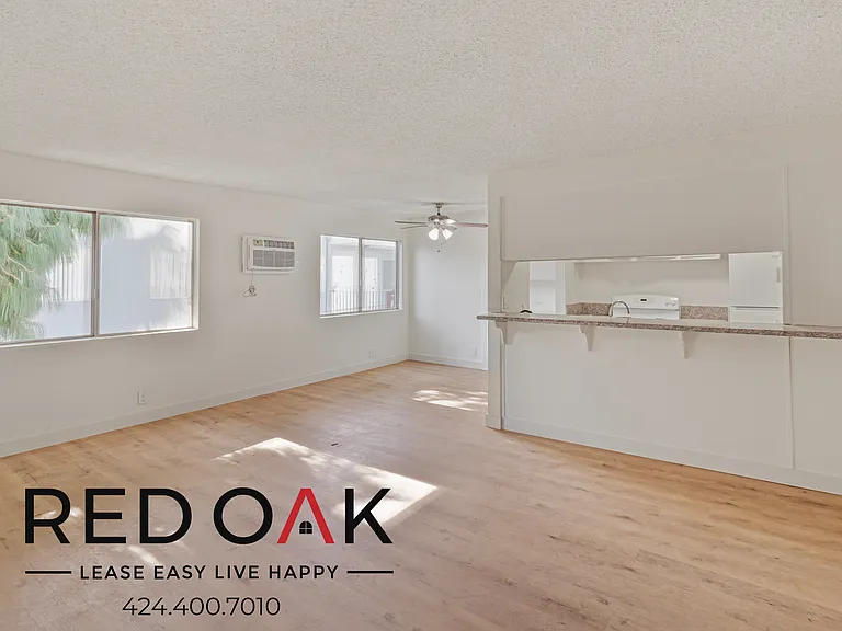 10535 Lindley Ave, — Photo 9