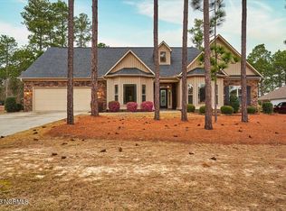 237 Rothbury Dr, Whispering Pines, NC 28327