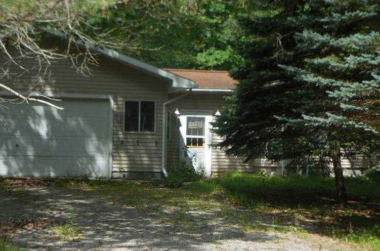 2nd image of 1846 Ellen Dr