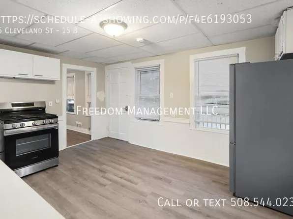 15 Cleveland St #B, Putnam, CT 06260