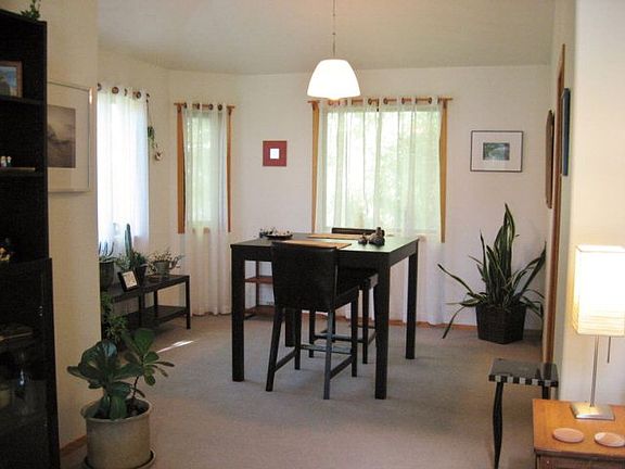4th image of 2736 Waterford Ct