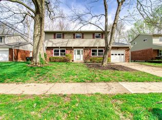 8446 Summitridge Dr, Cincinnati, OH 45255