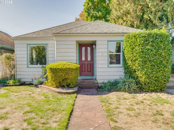 1115 NE Galloway St, McMinnville, OR 97128