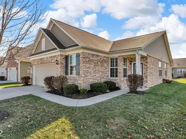 4955 Dahlia Dr, Plainfield, IN 46168