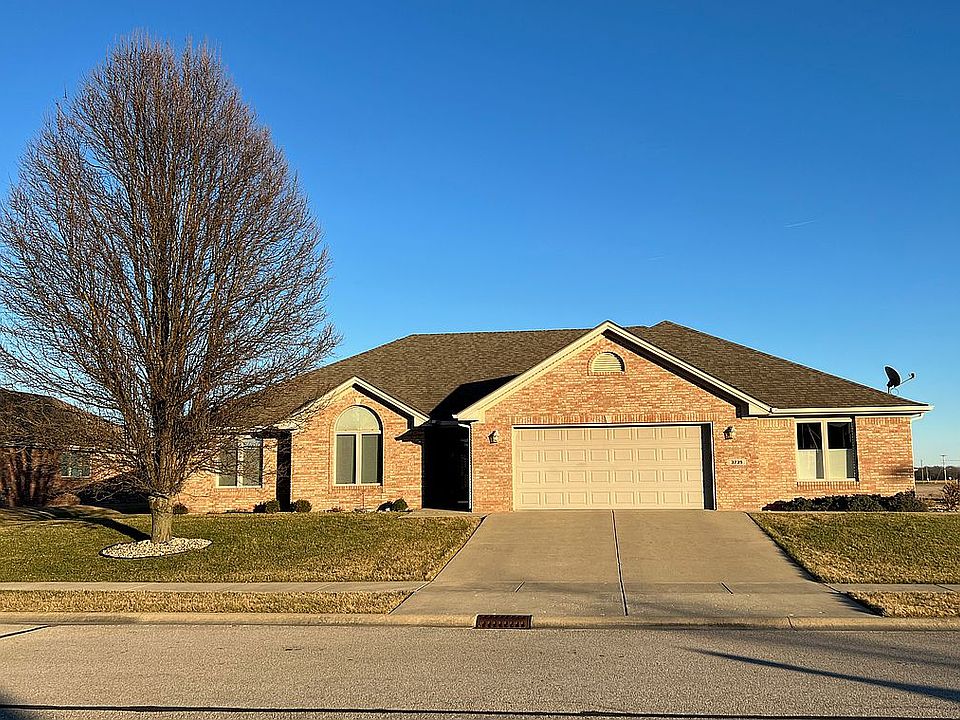 1st image of 3739 Imperial Dr E