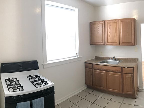 5th image of 7403 S Rhodes Ave APT 3