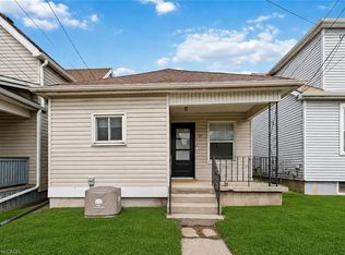 27 Edinburgh Ave, Hamilton, ON L8H 2C4
