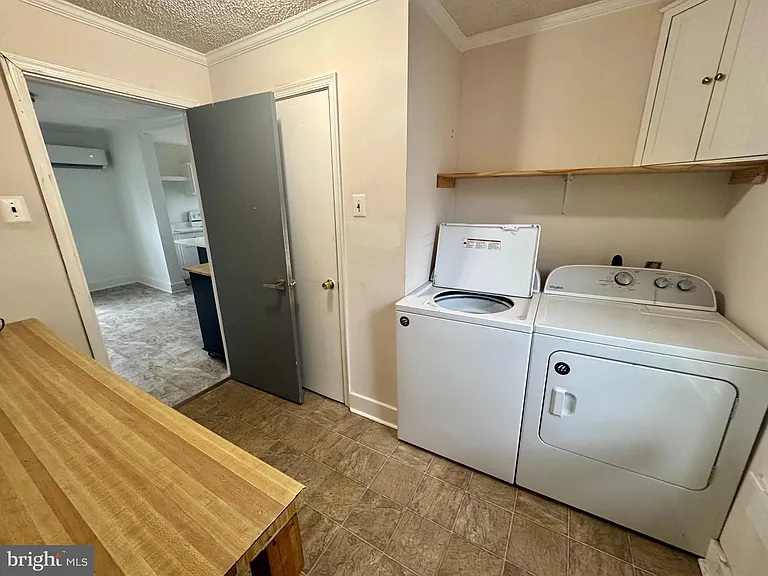 219 Longfellow Ave — Photo 16
