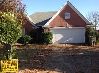 8674 Sunnyvale St N, Cordova, TN 38018