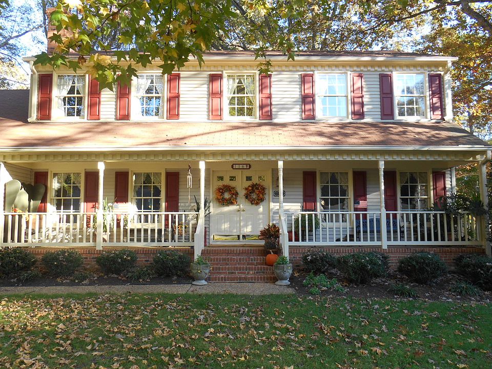 1st image of 116 Stone Lake Ct