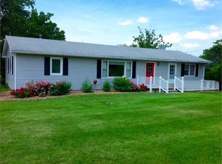 19126 450th St, Mystic, IA 52574