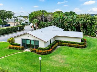 555 Banyan Tree Ln #11, Delray Beach, FL 33483