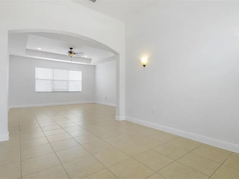 4475 Biscayne Breeze Way — Photo 8